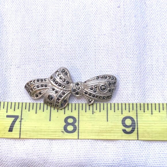 Vintage Sterling Silver Bow Brooch W/ Marcasite Accent Stones 1.75\